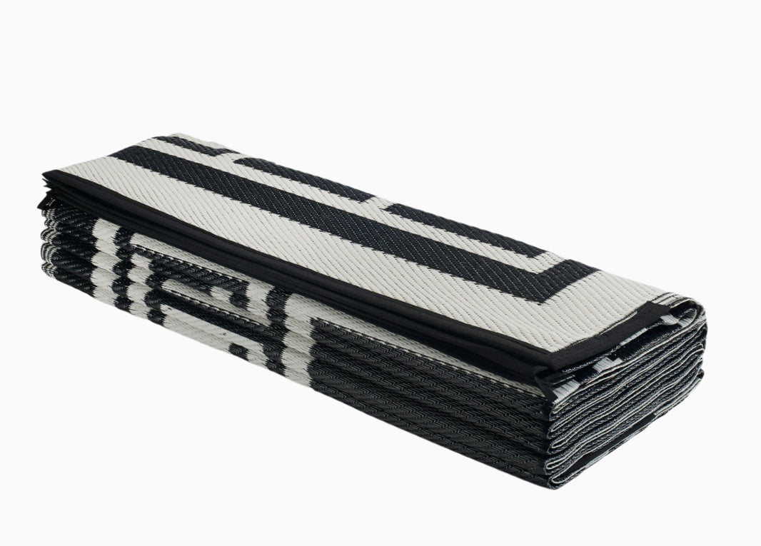 Fab Habitat Athens Black Foldable Rug On Sale