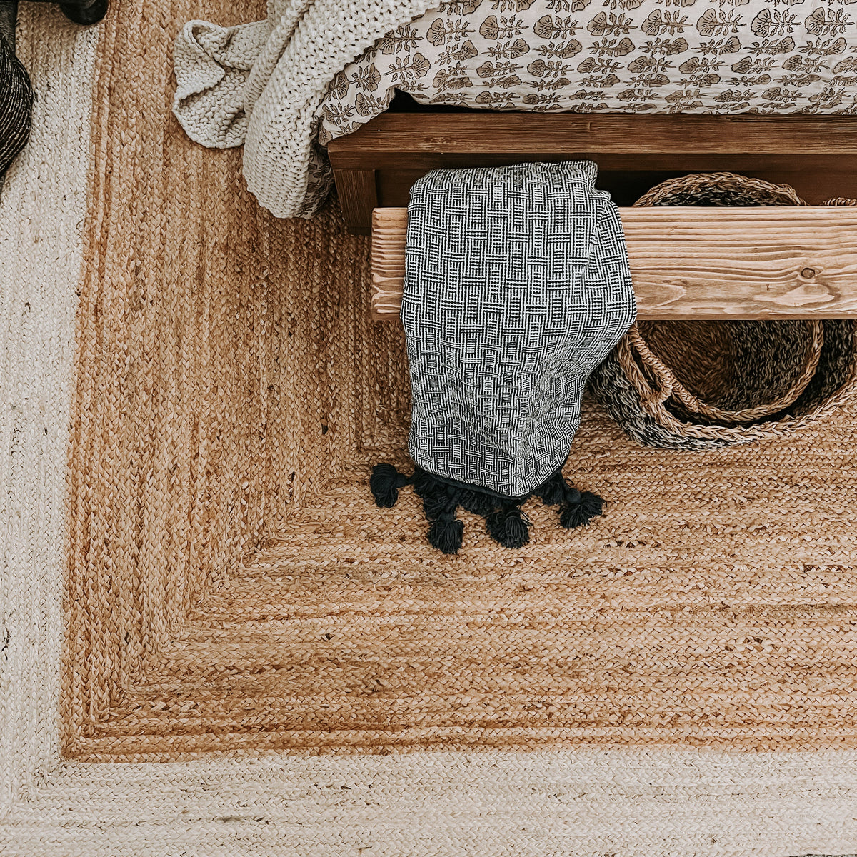 Ivory Indoor Rug, product view angle 7