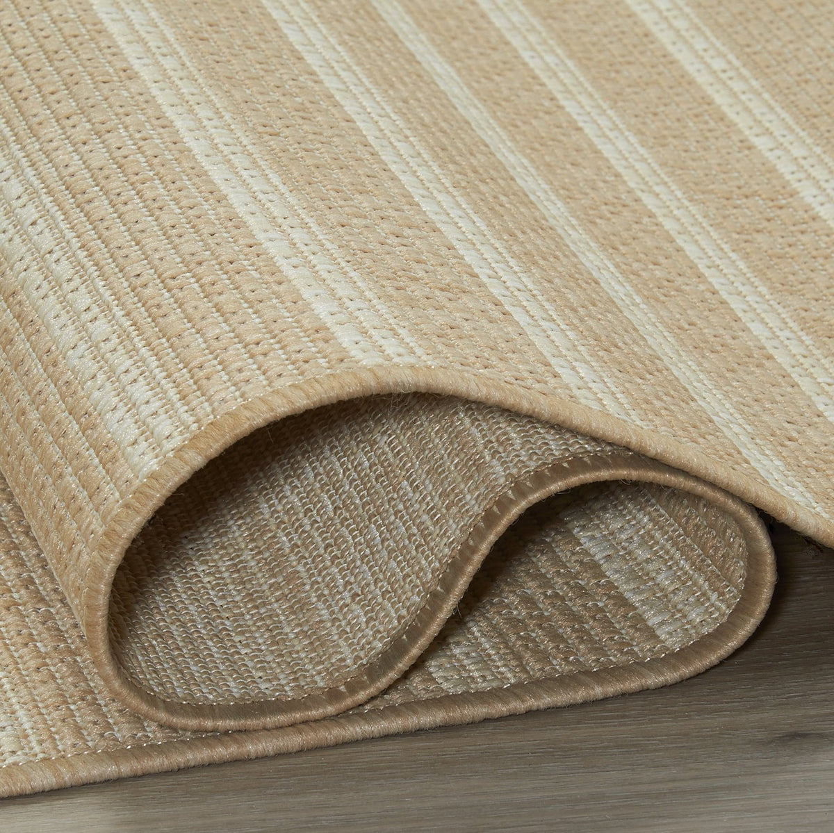 Beige Outdoor Rug, close-up of pile texture