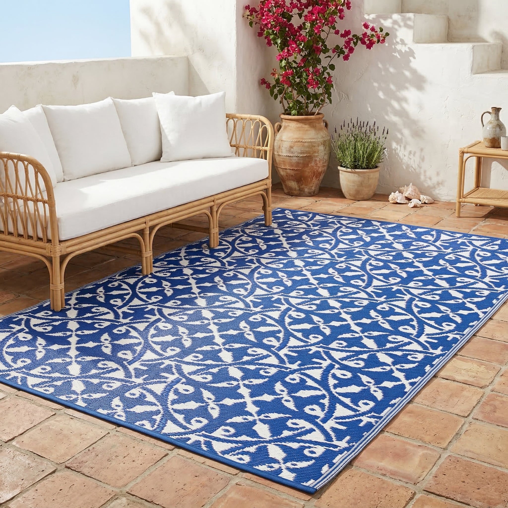 Fab Habitat Farmhouse Waterproof Recycled Plastic Outdoor Rug For Patio