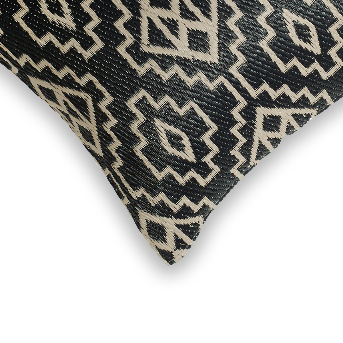 Black Outdoor Pillow, zipper and insert detail