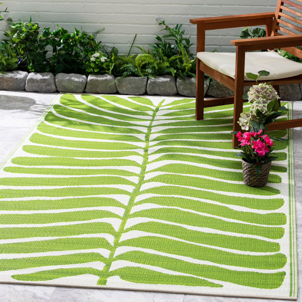 Green Outdoor Rug, lifestyle patio scene